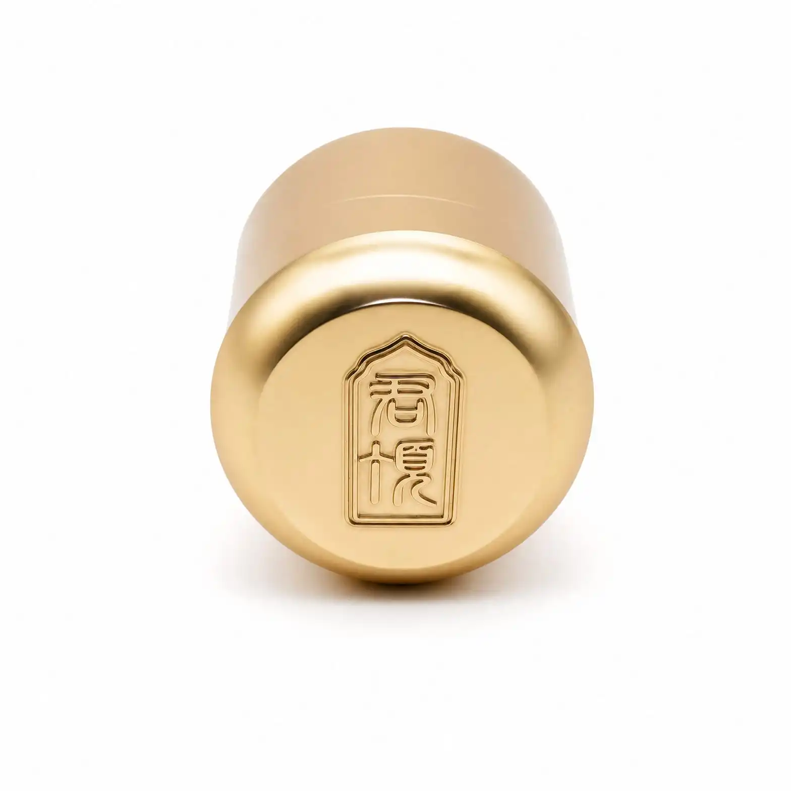 Gold Bottle Cap with Chinese Seal Emblem and Wave Base - view 3